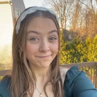 Sitter Profile Image: Madelyn B.