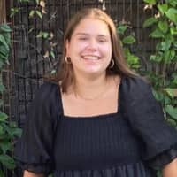 Sitter Profile Image: Mackenzie L.