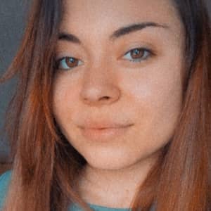 Sitter Profile Image: Esther G.