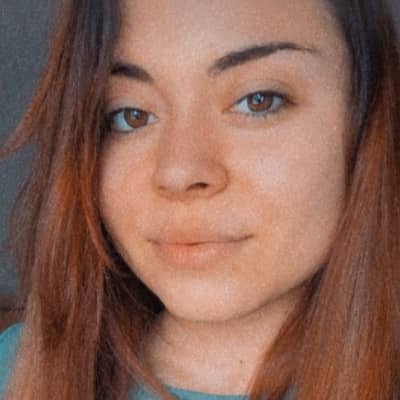 Sitter Profile Image: Esther G.