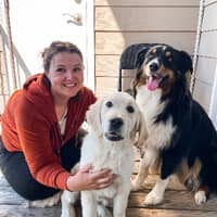 Sitter Profile Image: Becca J.