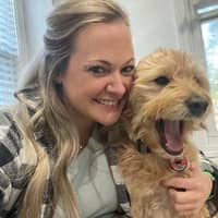 Sitter Profile Image: Julie K.