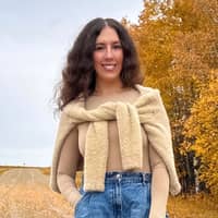 Sitter Profile Image: Chelsea P.