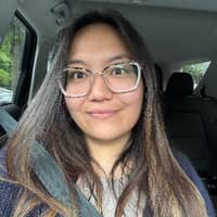 Sitter Profile Image: Rebeca M.
