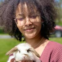 Sitter Profile Image: Velvet W.