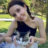 Sitterprofilbild: Özlem Ö.