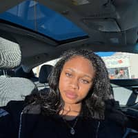 Sitter Profile Image: Nacyona J.