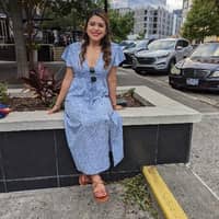 Sitter Profile Image: Maria M.