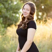 Sitter Profile Image: Taylor S.