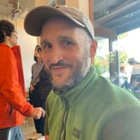 Sitter Profile Image: Tobias Y.