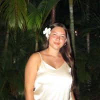 Sitter Profile Image: Isabella N.