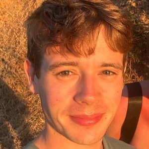 Sitter Profile Image: Leon T.