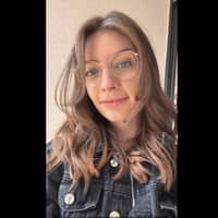 Sitterprofilbild: Aliah Z.