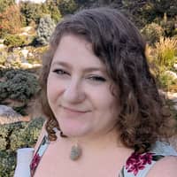 Sitter Profile Image: Nadine W.