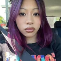 Sitter Profile Image: Phoebe N.