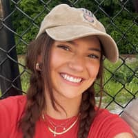 Sitter Profile Image: Analeese P.