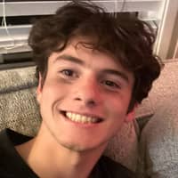 Sitter Profile Image: Nico F.