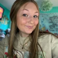 Sitter Profile Image: Savannah D.