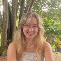 Sitter Profile Image: Eleanor W.