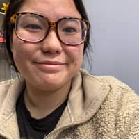 Sitter Profile Image: Grace D.