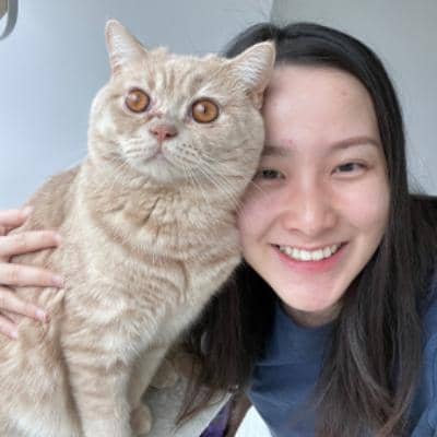 Sitter Profile Image: Jiaxin C.