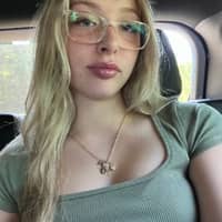 Sitter Profile Image: Sophia P.