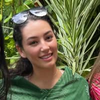 Sitter Profile Image: Asia-Mere W.