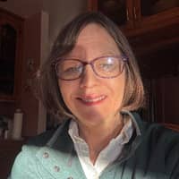 Sitter Profile Image: Tara S.