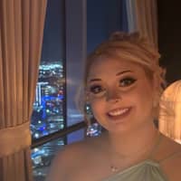 Sitter Profile Image: Mia M.