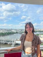 Sitter Profile Image: Isabella I.