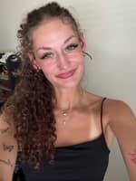 Sitter Profile Image: Aracely A.