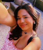 Sitter Profile Image: Gabriela R.