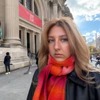 Sitter Profile Image: Elizabeth O.