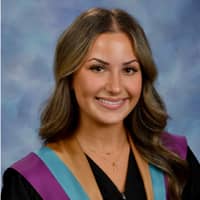 Sitter Profile Image: Julia C.