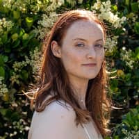 Sitter Profile Image: Grace W.