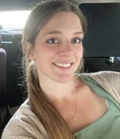 Sitter Profile Image: Rebecca K.