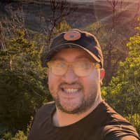 Sitter Profile Image: Christopher W.