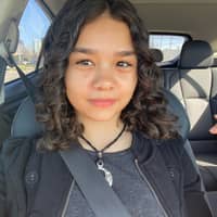 Sitter Profile Image: Zoe R.