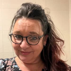 Sitter Profile Image: Wendy H.