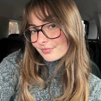 Sitter Profile Image: Savannah K.