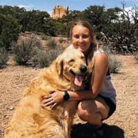 Sitter Profile Image: Hailey Z.