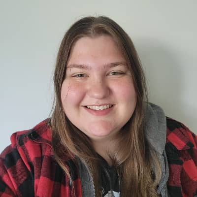 Sitter Profile Image: Lauren U.