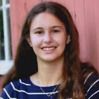 Sitter Profile Image: Isabelle G.