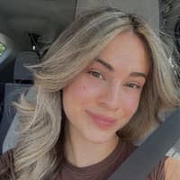 Sitter Profile Image: Valerie F.