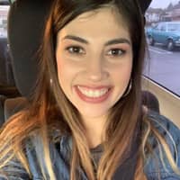 Sitter Profile Image: Lourdes A.