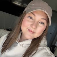 Sitter Profile Image: Chelsea T.