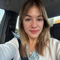 Sitter Profile Image: Jacqueline V.