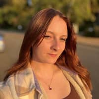 Sitter Profile Image: Hannah S.