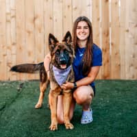 Sitter Profile Image: Hannah L.