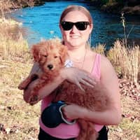 Sitter Profile Image: Shannon O.